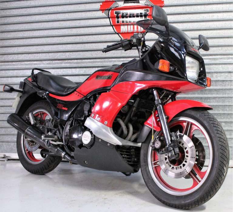 1984 84 A reg KAWASAKI GPZ 750 TURBO Z ZX CLASSIC UNRESTORED NEW MOT UK BIKE 40K