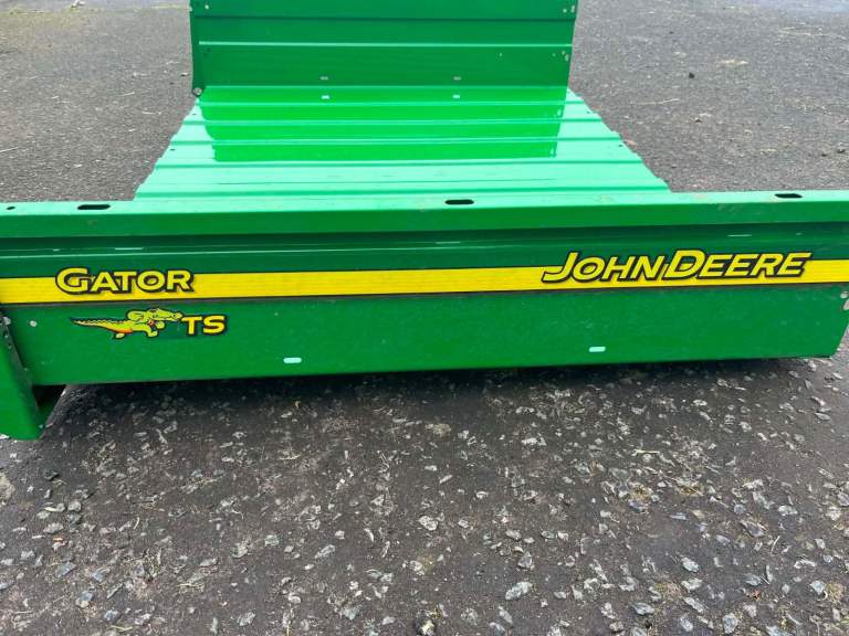 John Deere Gator TS cargo bed 