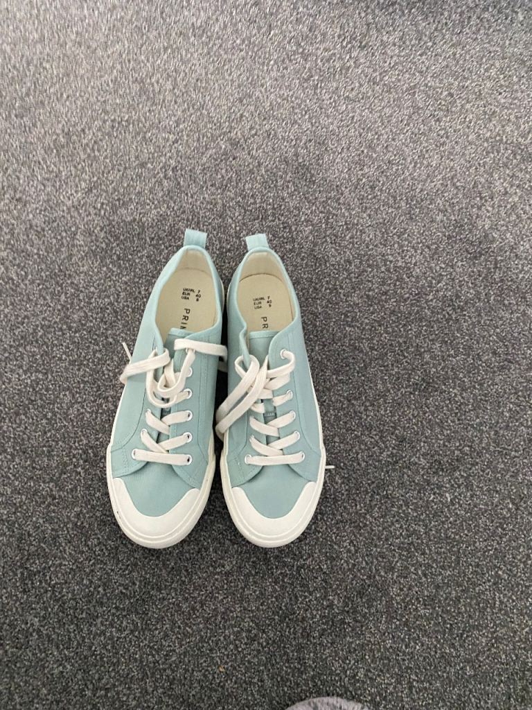  Primark casuals size 7 never worn 