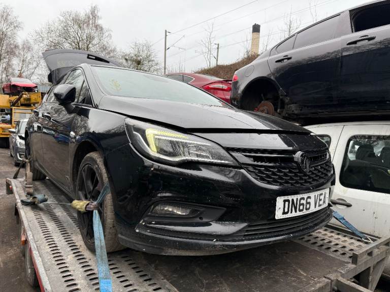 ♻️VAUXHALL ASTRA K 1.6 DIESEL 5 DOOR BREAKING FOR PARTS ♻️