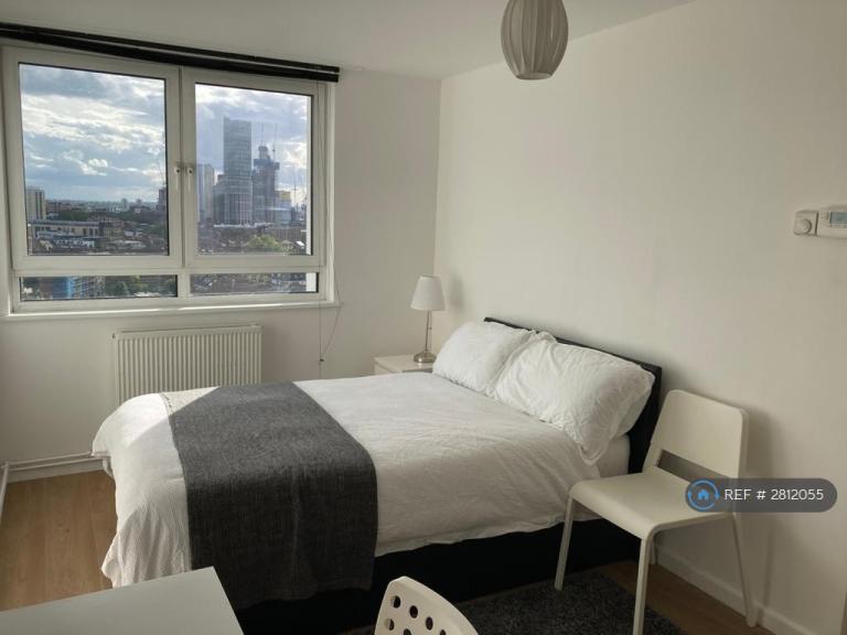 1 bedroom in Ward Point, London, SE11 (#2812055)