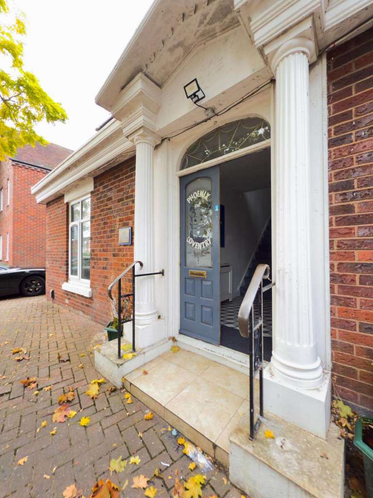 Spacious & Cosy Double Room For Rent AT CV2 2EG