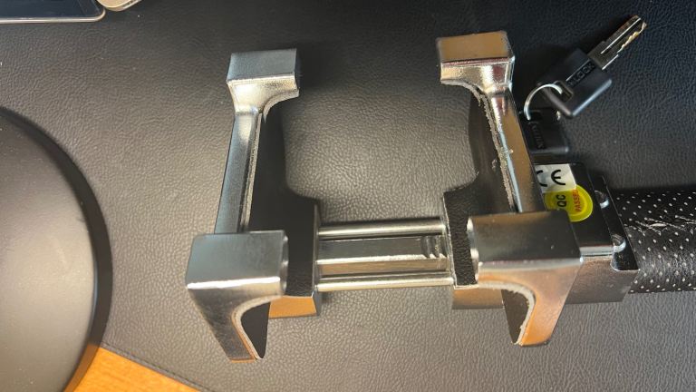 Teviaphee steering wheel lock alarm 120 db