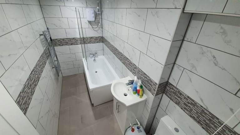 2 BEDROOM FLAT AVAILABLE TO LET Denton M34 3JU