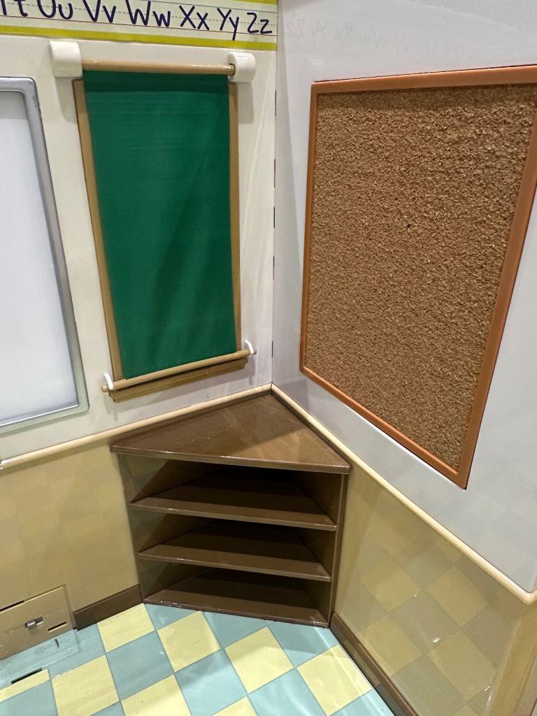 Our Generation School and Dolls 