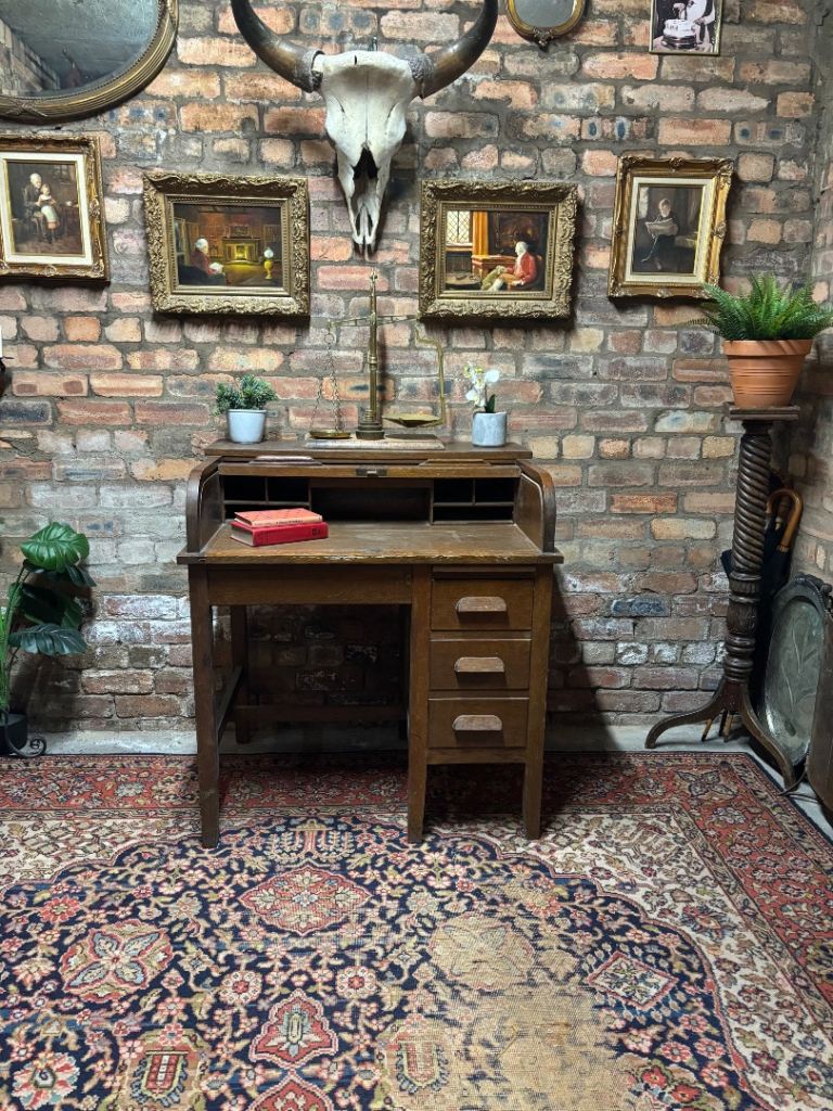 Antique Oak Roll Top Desk CAN DELIVER 