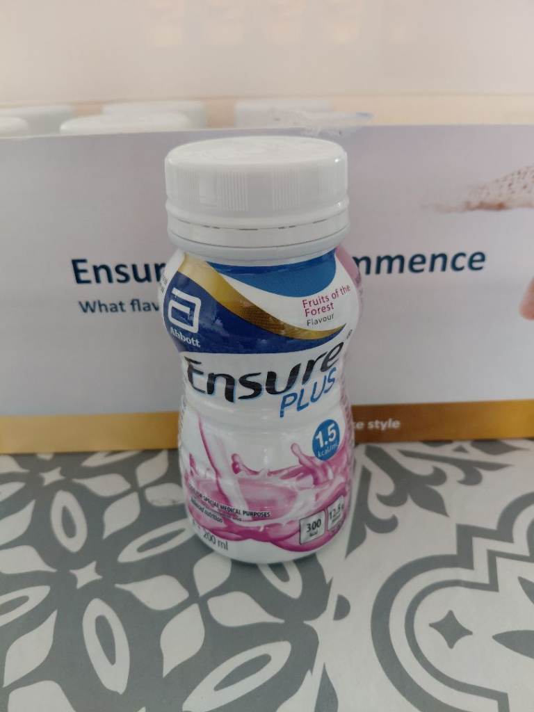 6 bottle of ensure.drink free.to.collect.fenny Drayton CV13 6BG 