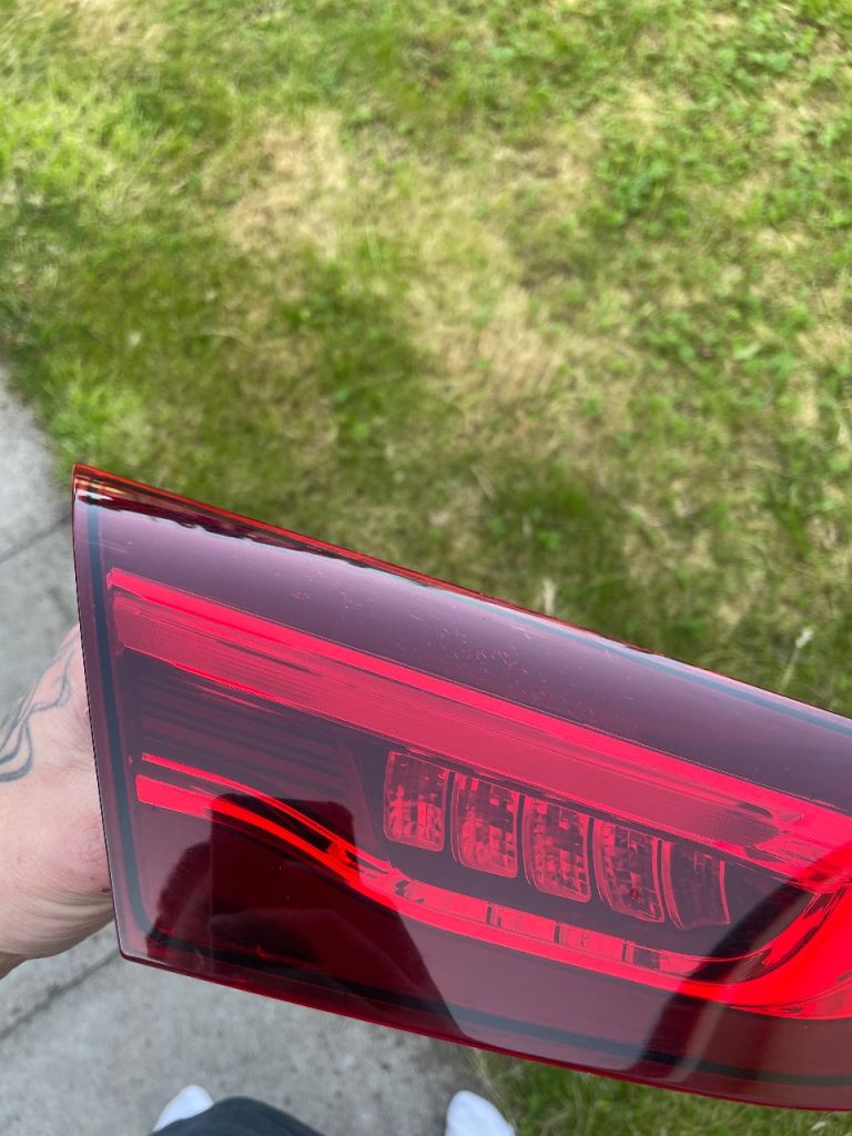 Genuine Mercedes-Benz C118 CLA Rear Left Side Boot Lid Tail Lamp A1189066300