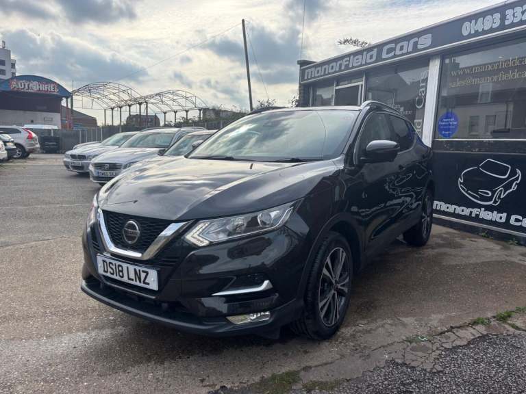 NISSAN QASHQAI 1.5 dCi N-Connecta Black Manual Diesel 2018