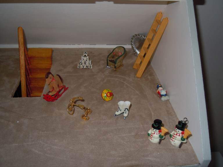 Dolls House complete with Furniture,Figures,Toys,Crockery,Pans,Xmas decorations and Accessories