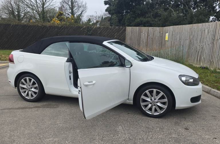 Volkswagen, GOLF, Convertible, 2013, Manual, 1598 (cc), 2 doors