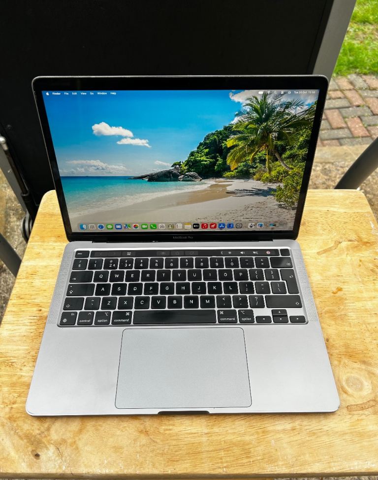 MacBook Pro 13” - Apple M1 - 1TB SSD | 16GB Memory | 96% Battery | in ...