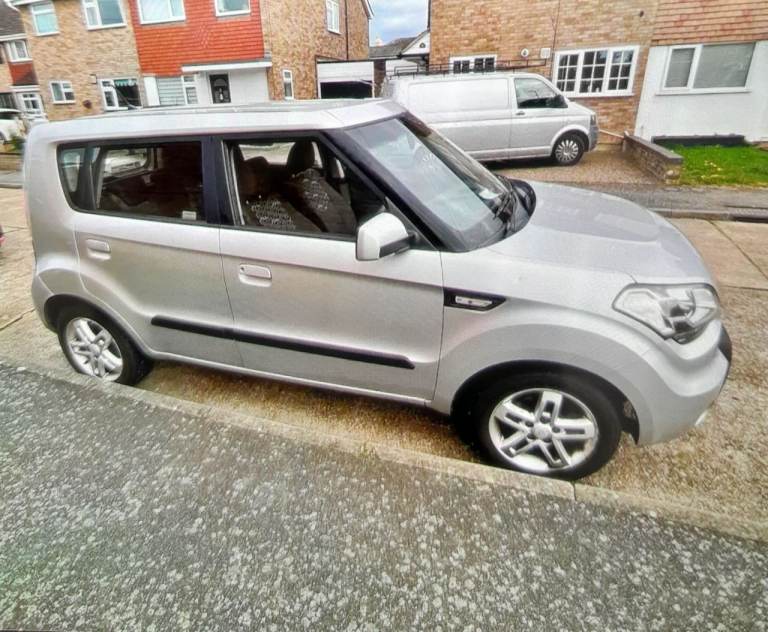 2009 kia  soul 2 owners low mileage 795