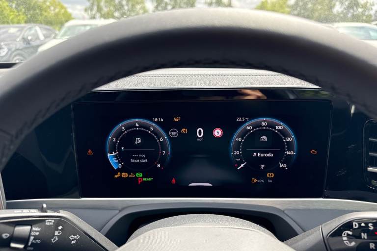 2025 Volkswagen Passat 1.5 eTSI MHEV Elegance DSG Euro 6 (s/s) 5dr Estate Automatic