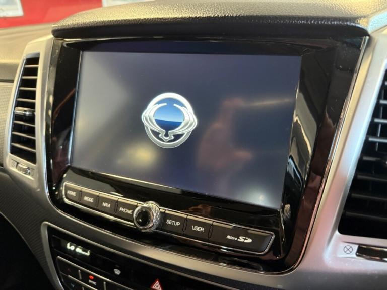  SsangYong Rexton 2.2 Ultimate 5dr Auto Diesel