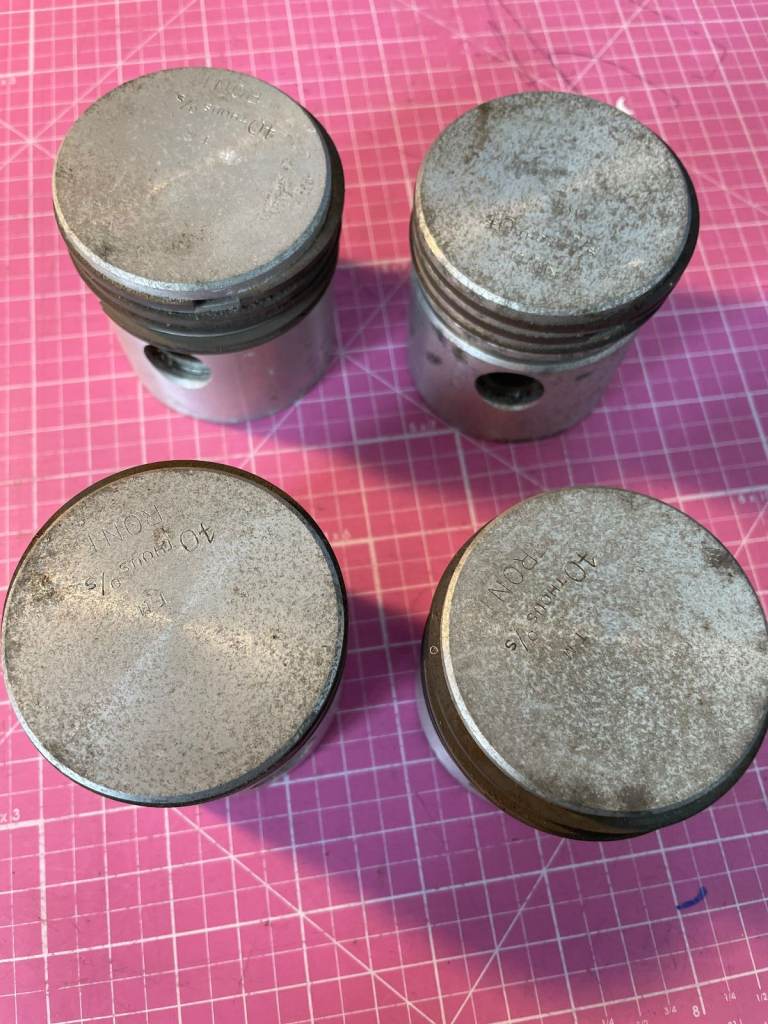 Hepolite 7161 53mm pistons - unused
