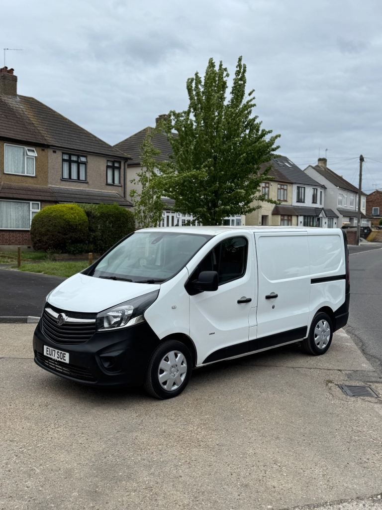 Vauxhall, VIVARO, Panel Van, 2017, Manual, 1598 (cc)