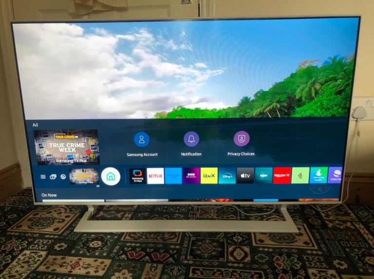 SAMSUNG UE43BU8510 43 Inch Smart 4K Ultra HD HDR LED TV with Bixby, Alexa & Google Assistant