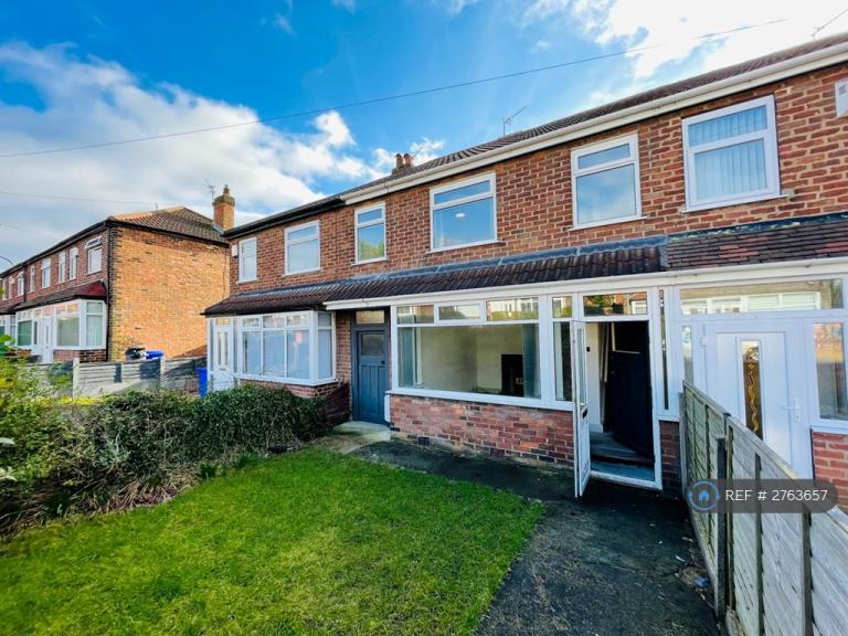 3 bedroom house in Wavertree Road, Manchester, M9 (3 bed) (#2763657)
