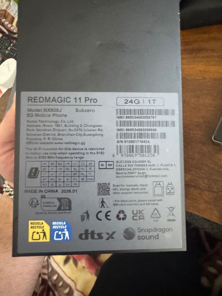 REDMAGIC 11 Pro 1TB 24GB RAM – Silver, Brand New