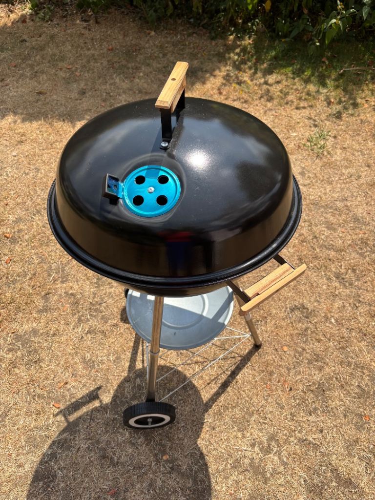 Brand New BBQ Kettle | Outsunny | matching Cover