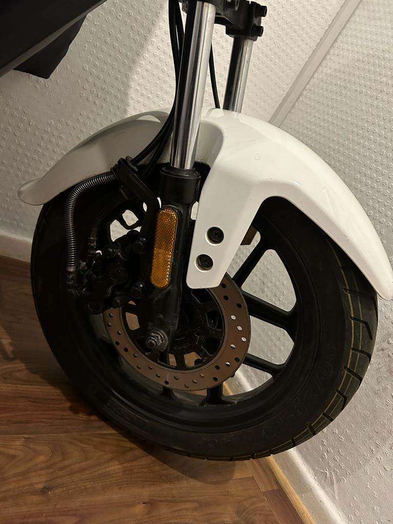 Other Motorbikes, UQi, 2021