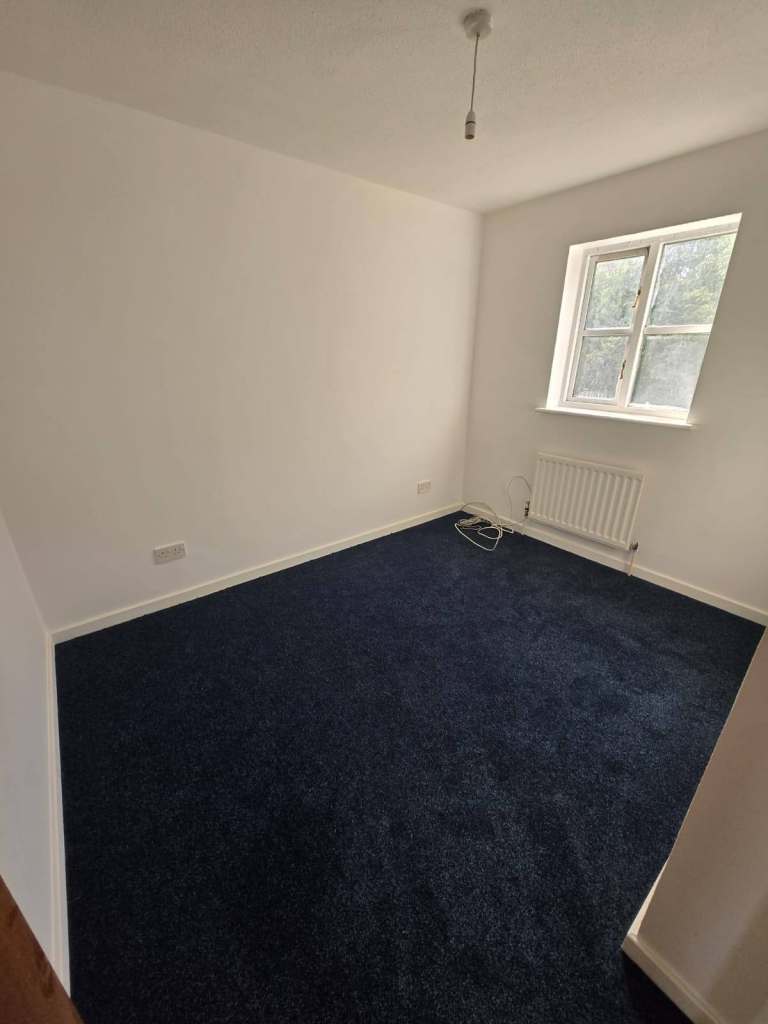 Stunning 3 Bedroom semi detatched in Beckton E6