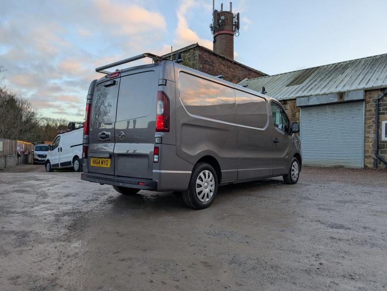 2015 Vauxhall Vivaro 2900 1.6CDTI BiTurbo 120PS ecoFLEX Sportive H1 Van PANEL VAN DIESEL Manual