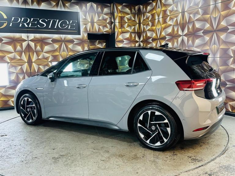 2022 Volkswagen ID.3 150kW Family Pro Performance 58kWh 5dr Auto HATCHBACK ELECTRIC Automatic