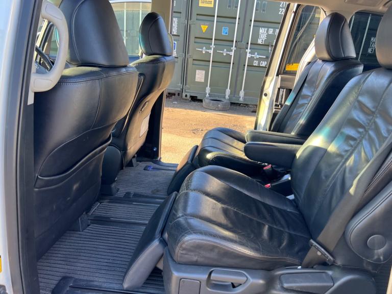 2024 Toyota Estima 2.4 Automatic 7 Seater. 83000 Miles. PETROL. Apple Car Play NAV. CAM. PX OK MP...