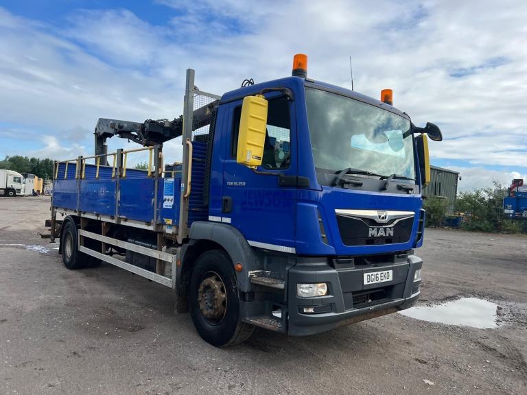 MAN/ ERF TG-M 18-250 REAR MOUNTED REMOTE HMF CRANE 