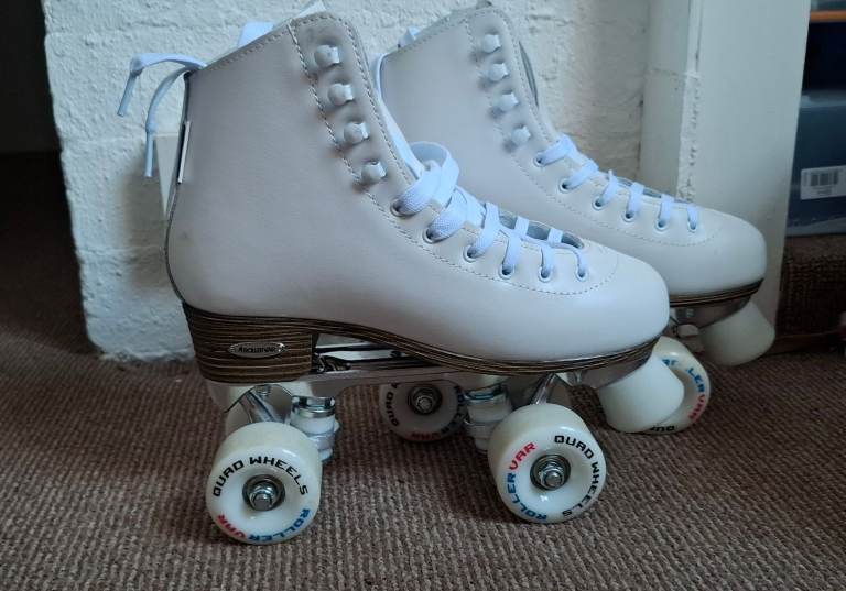 Tempish UK size 6 women roller skates