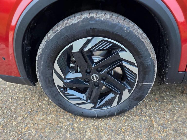 2025 Nissan Qashqai 1.5 E-Power N-Connecta 5dr Auto HATCHBACK PETROL/ELECTRIC Automatic