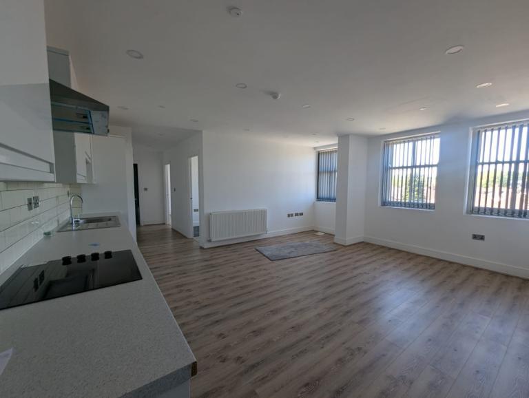 High spec /Great location 2 bedroom apartment 