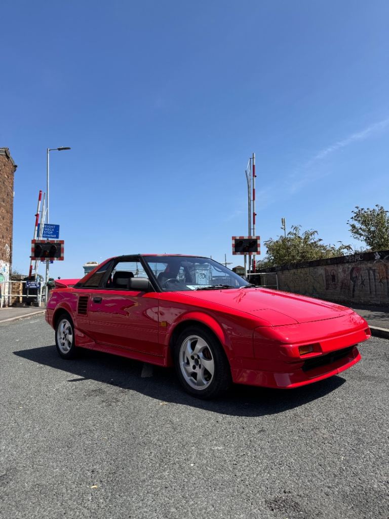 Toyota MR2
