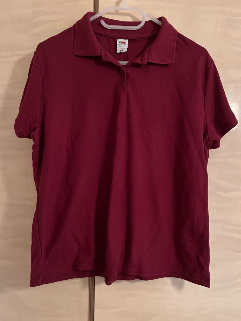 Women's Burgundy Short-Sleeve Collared T-Shirt XL