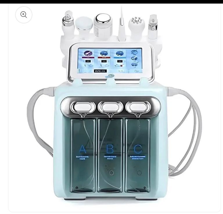 Hydrafacial machine 