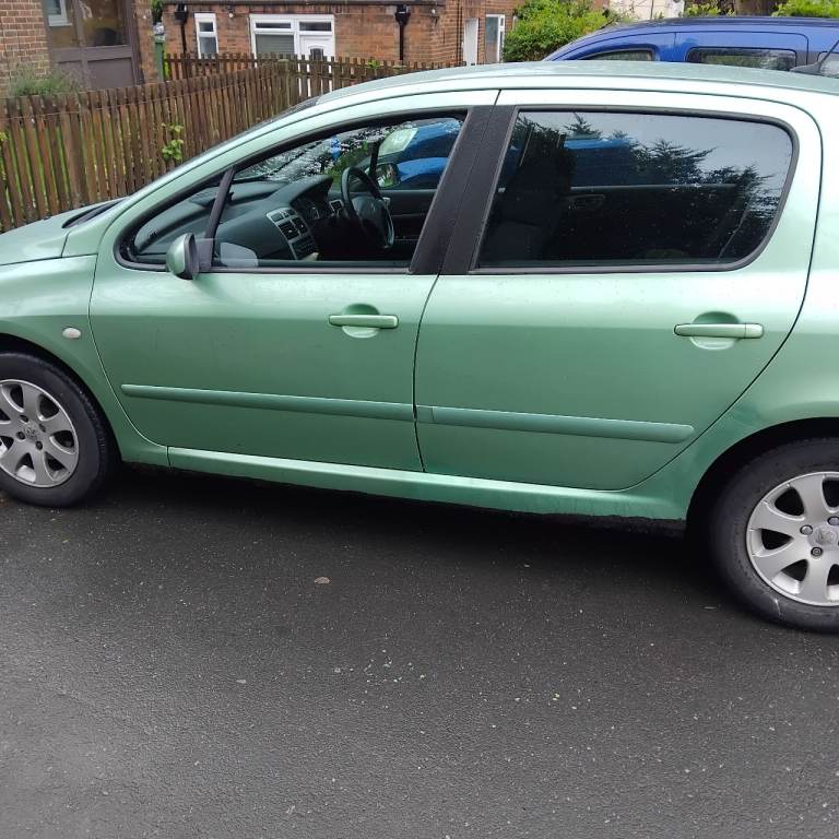 Peugeot, 307, Hatchback, 2005, Manual, 1398 (cc), 5 doors