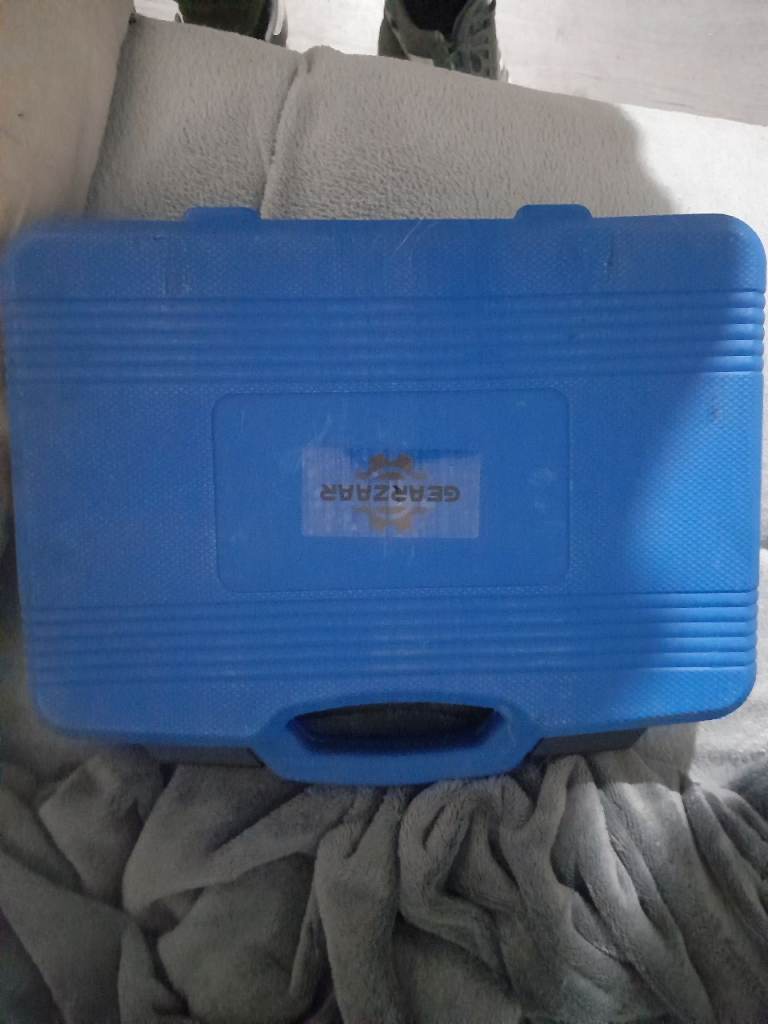 PARTS Gearzaar Wheel Bearing puller Tools kit