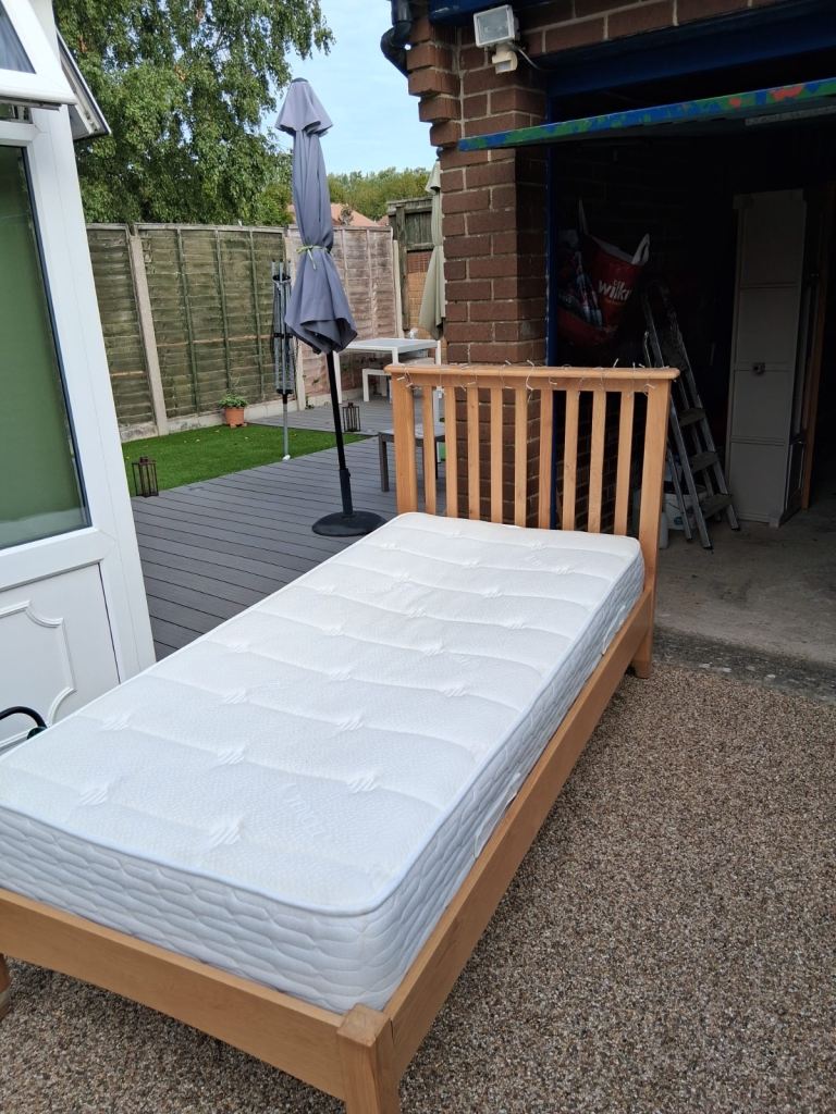 Solid pine single bed and mattresss 