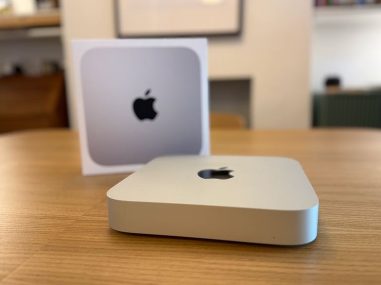 Mac mini M2