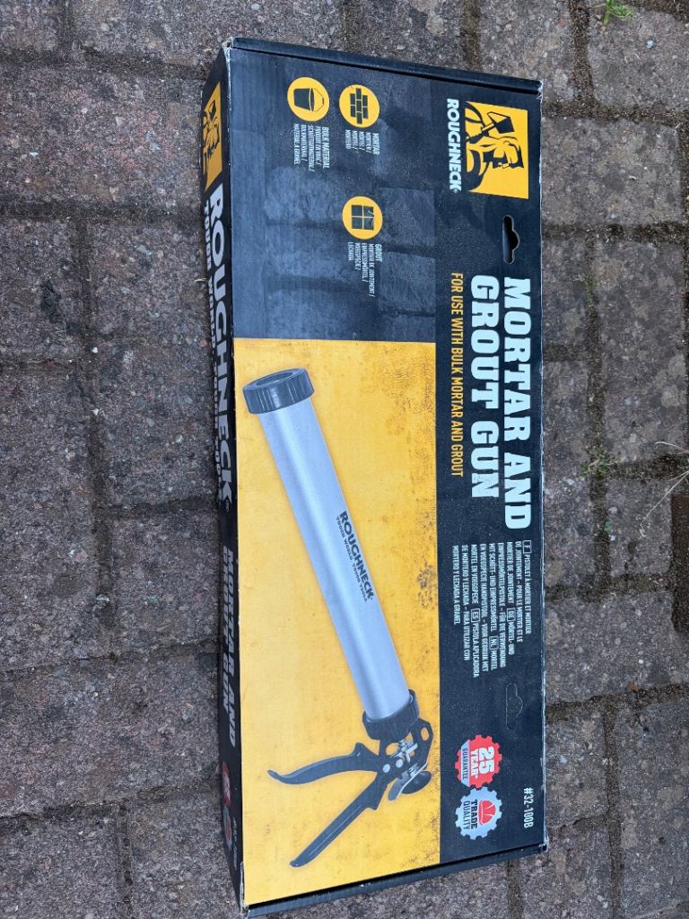 Mortar and grout applicator