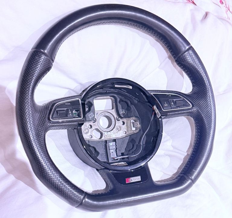 Steering wheel
