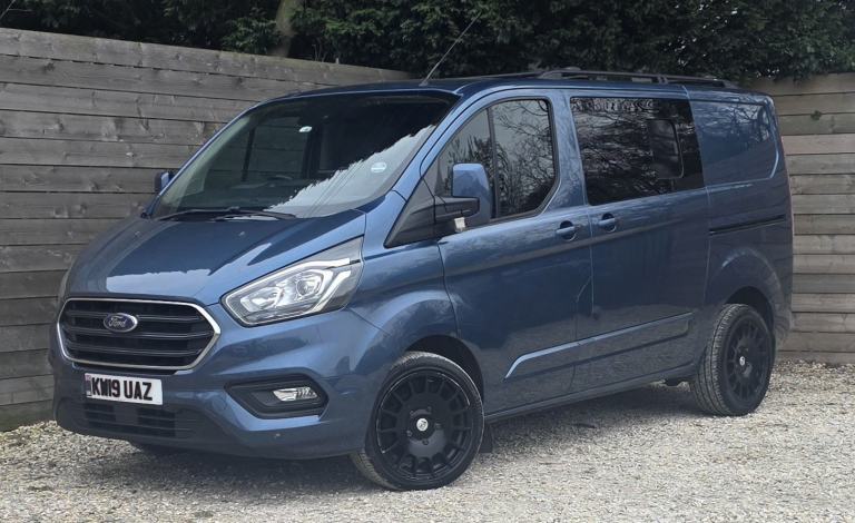 FORD TRANSIT CUSTOM 2.0 300 EcoBlue Limited 2019