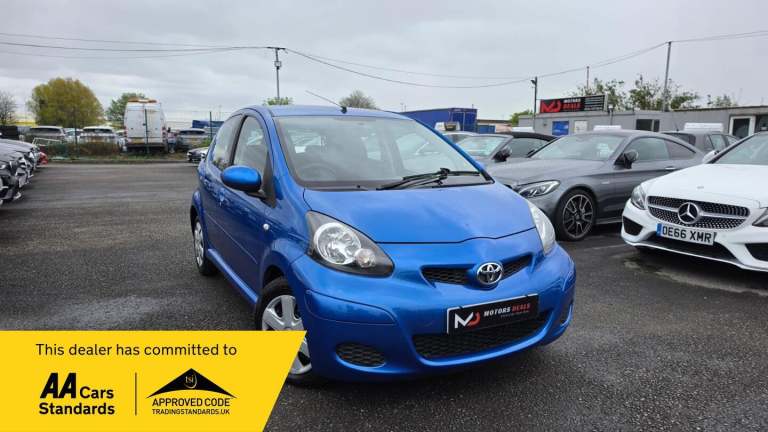 2010 Toyota AYGO 1.0 VVT-i Blue 5dr MMT HATCHBACK PETROL Automatic