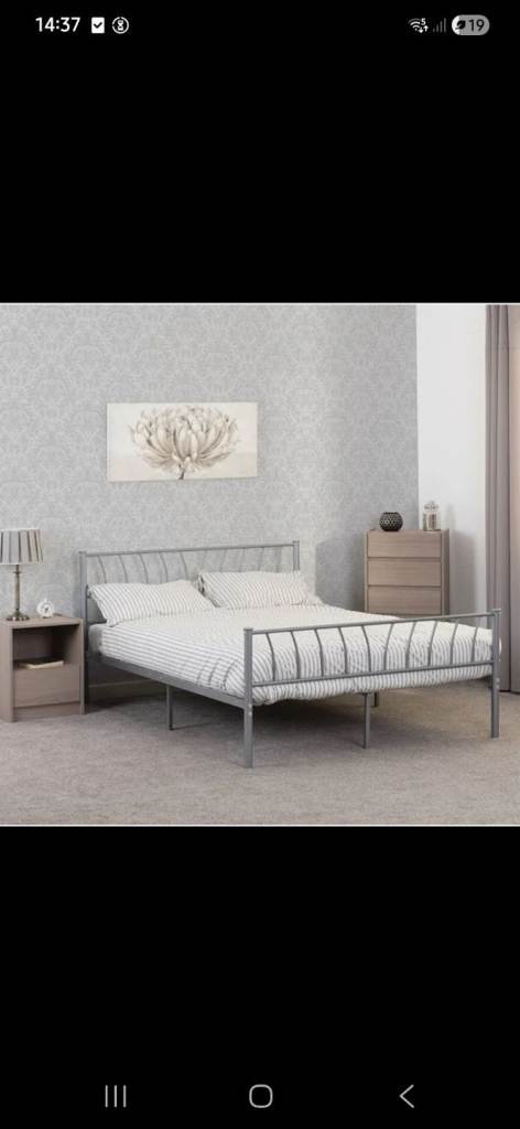 Double bed base and mattress 