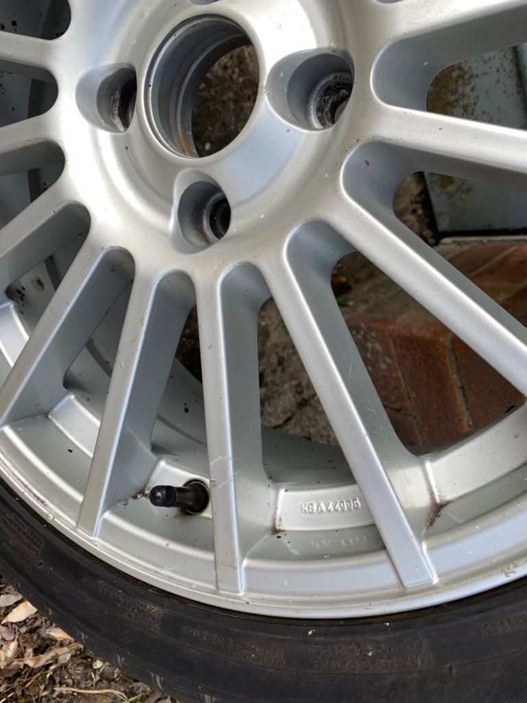 Ford Focus mk1 alloy wheel aez make