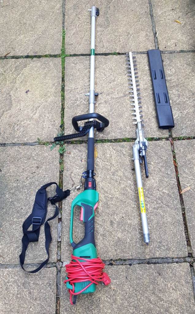 Electric Hedge Trimmer (in Sapcote) Long reach 3 meters