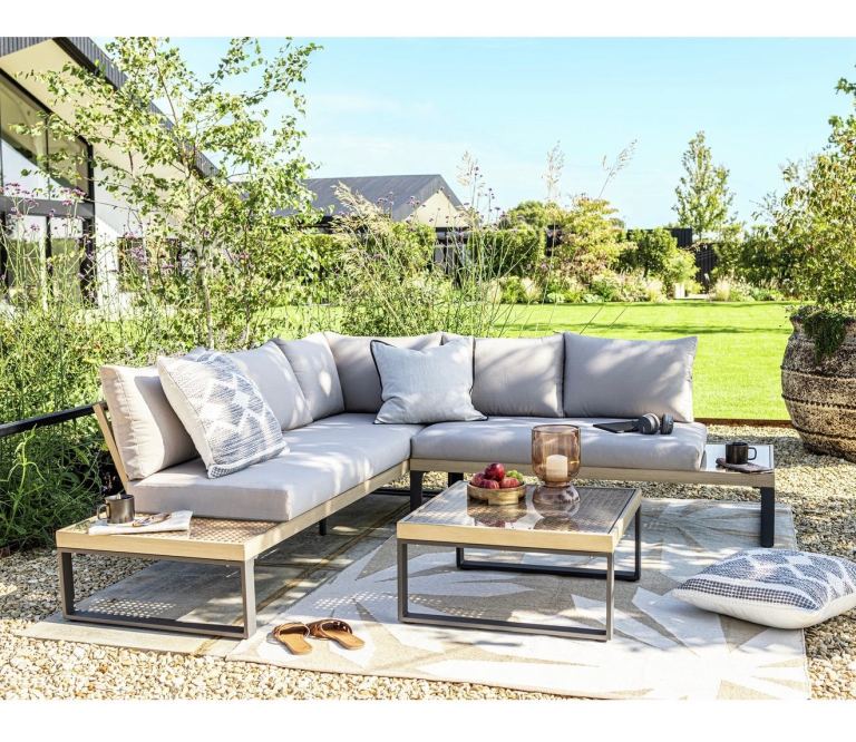 Zaria 5 Seater Metal Garden Corner Set