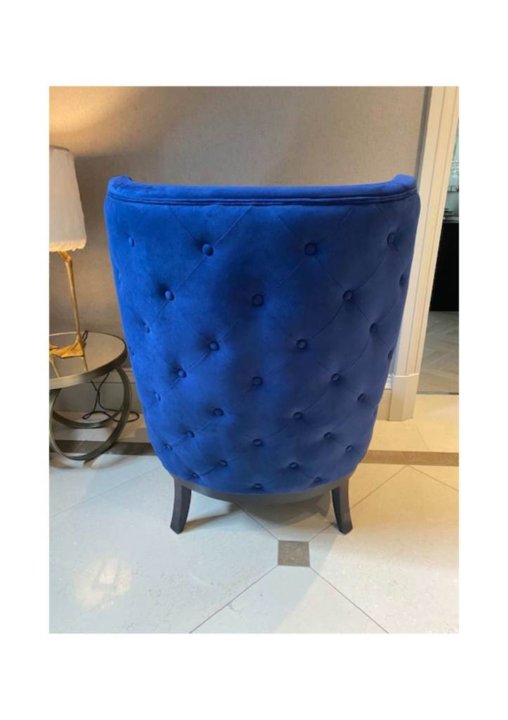 Luxury Blue Velvet Wingback Chairs (Pair) – Uber Interiors Designer Button-Back Armchairs